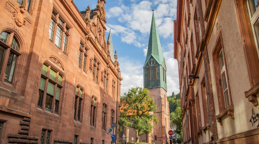 St. Peter\'s Church featuring a city and heritage architecture