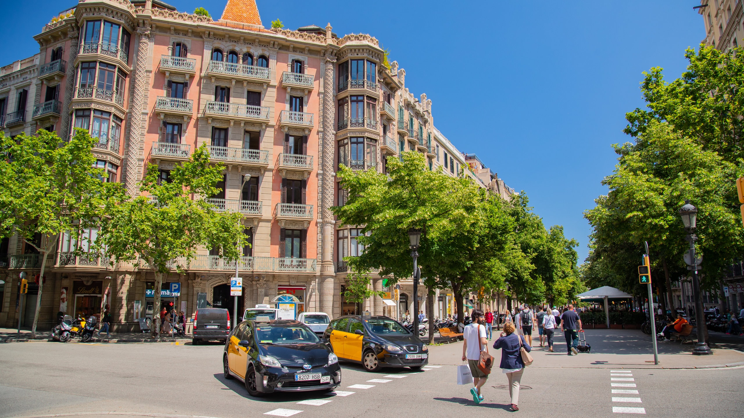 Eixample which includes street scenes as well as a couple