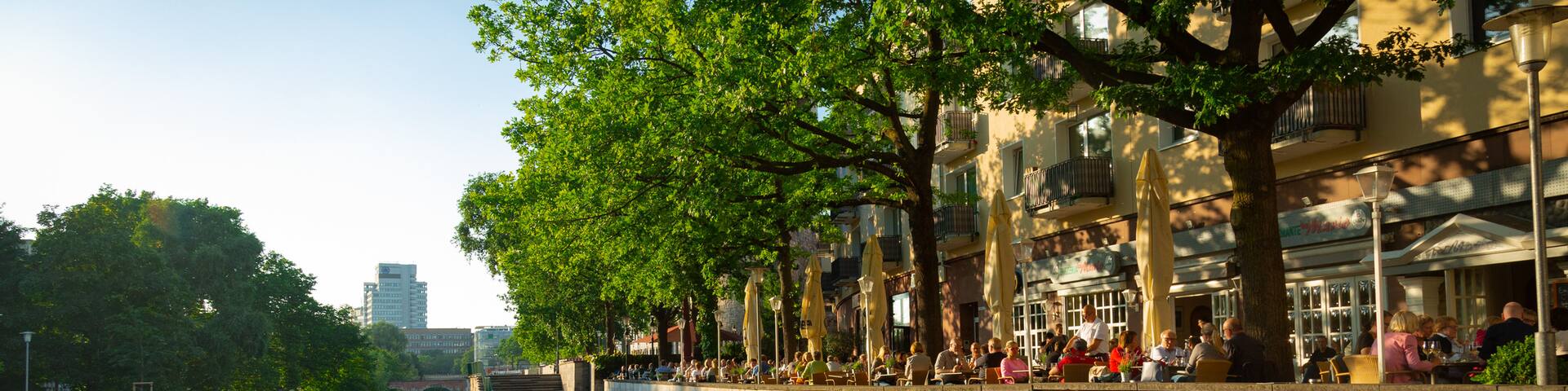 Leineschloss showing a river or creek