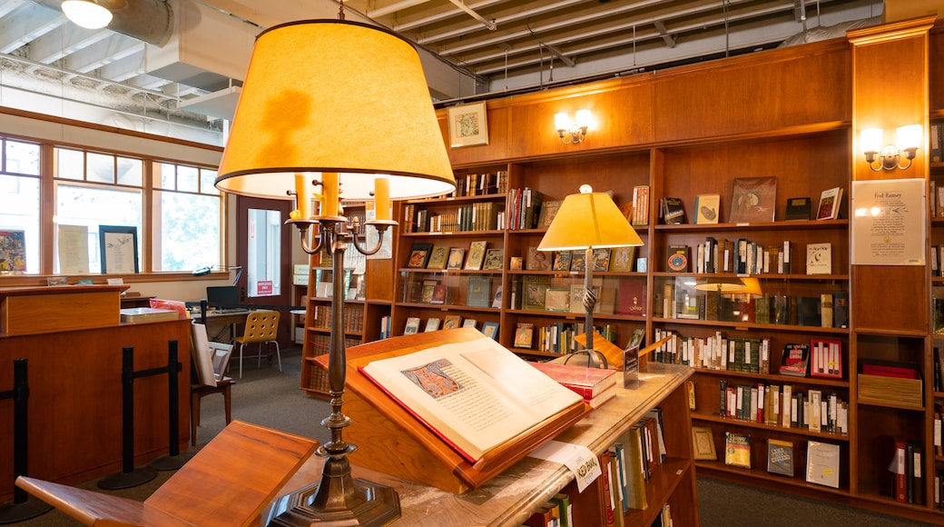 Powell's City of Books