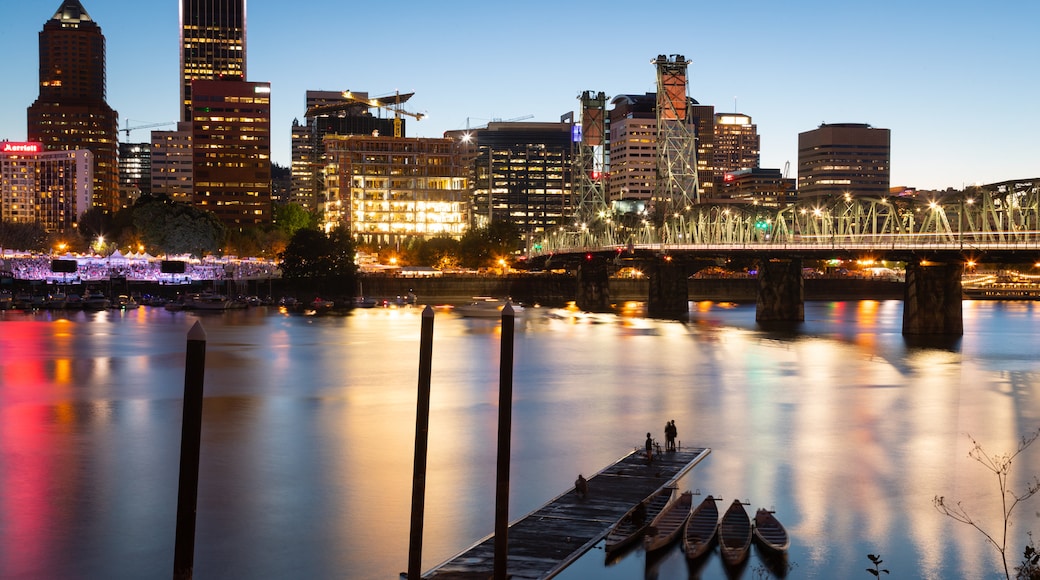 Hawthorne Bridge