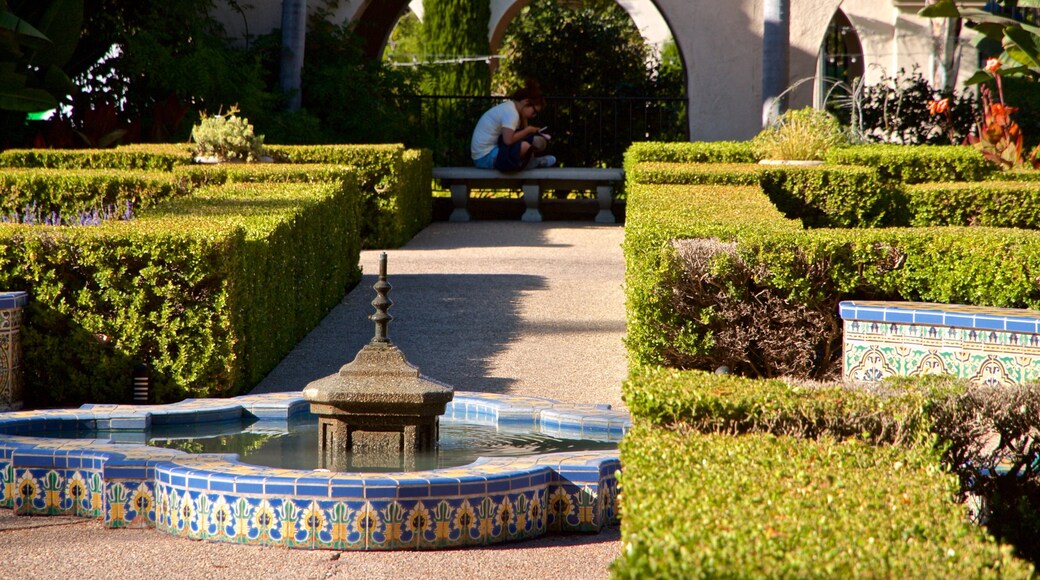 Alcazar Garden