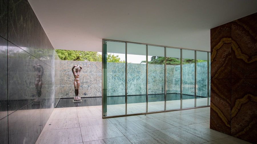 Pavelló Mies van der Rohe