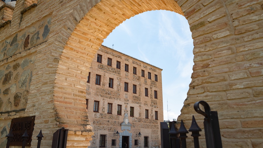 Cortes de Castilla-La Mancha Building featuring heritage elements