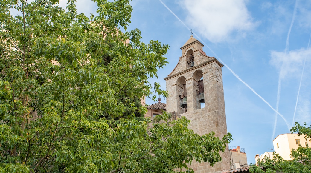 Church of Santa Anna featuring heritage elements