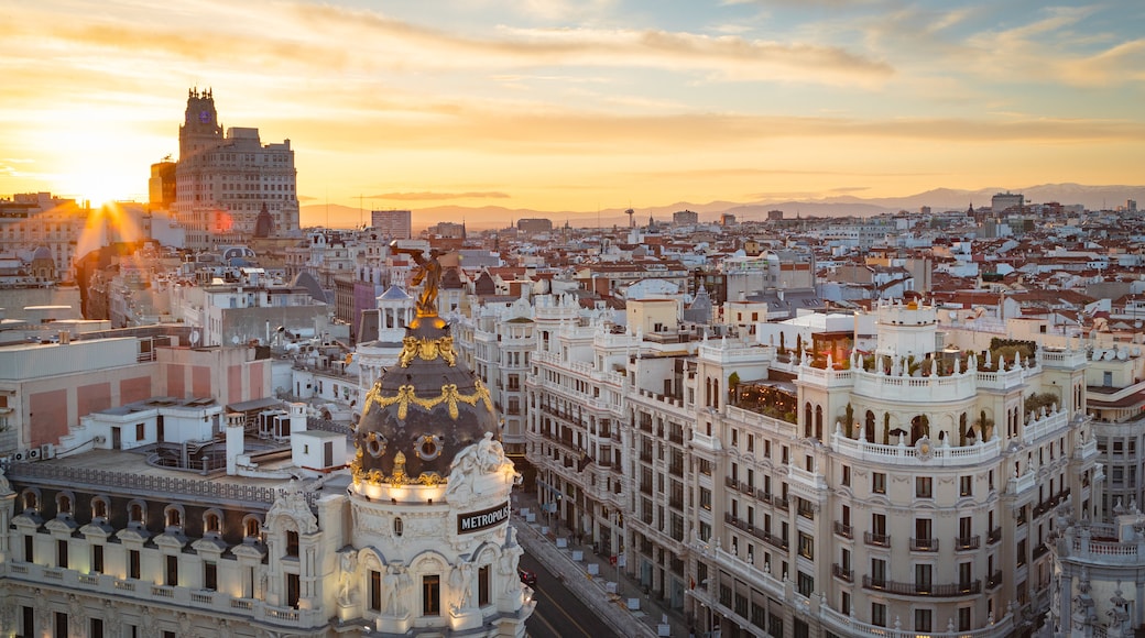 Tòa nhà Círculo de Bellas Artes