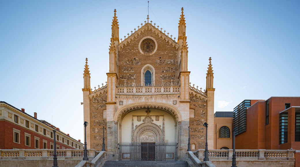 โบสถ์ San Jeronimo El Real