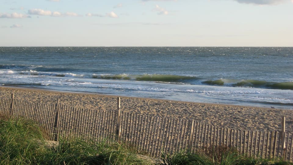 Rehoboth Beach que incluye una playa