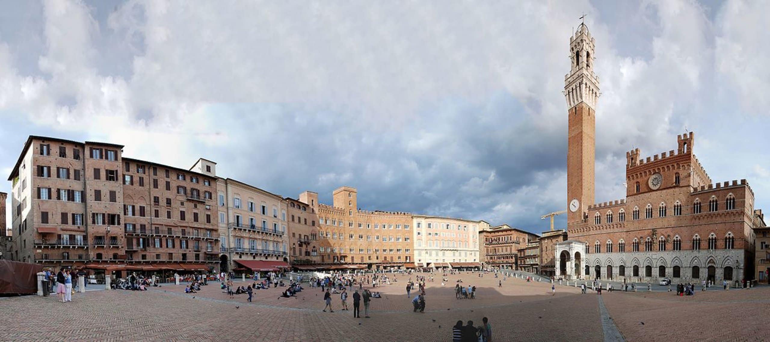 Le 20 piazze più belle e