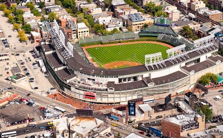 Best Hotels near Wrigley Field, Chicago | Hotels.com