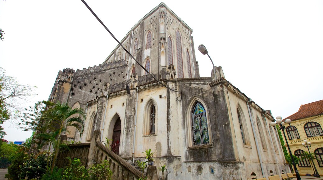 St. Joseph Cathedral showing heritage architecture, a city and a church or cathedral