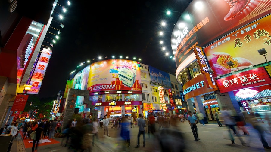 Calle peatonal Beijing Road ofreciendo escenas nocturnas, escenas urbanas y vida nocturna