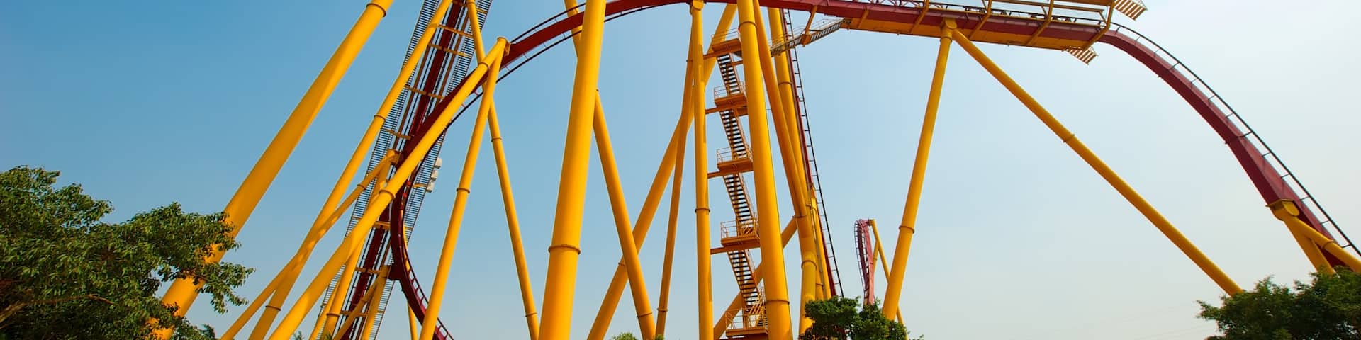 Chimelong Paradise which includes rides