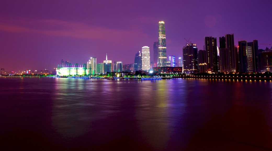 Guangzhou which includes night scenes, skyline and cbd