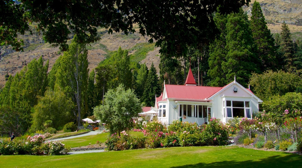 Walter Peak High Country Farm ofreciendo escenas tranquilas