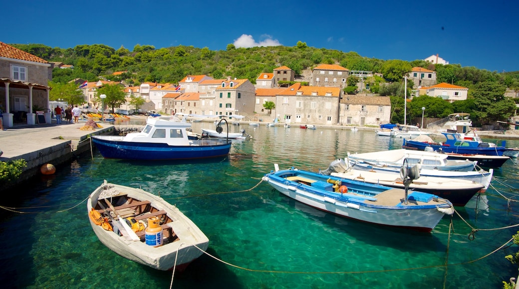 Dubrovnik - Zuid-Dalmatië toont een kuststadje, varen en een baai of haven