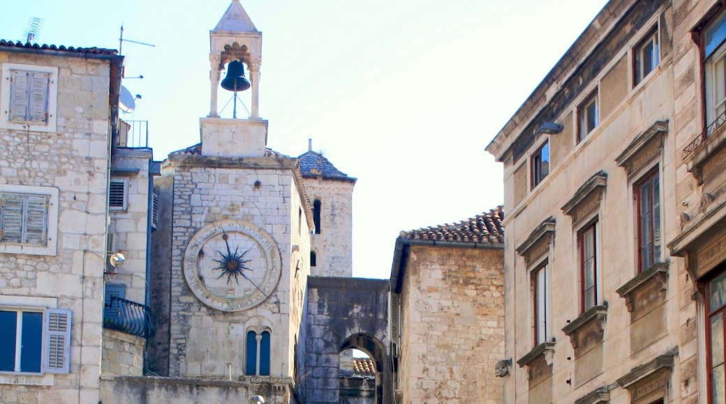 Split toont een stad en historische architectuur