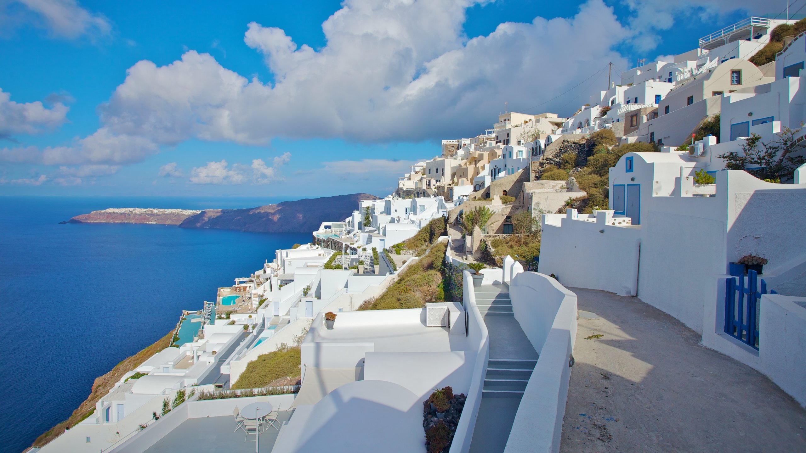 Town Club in Santorini, Fira Town