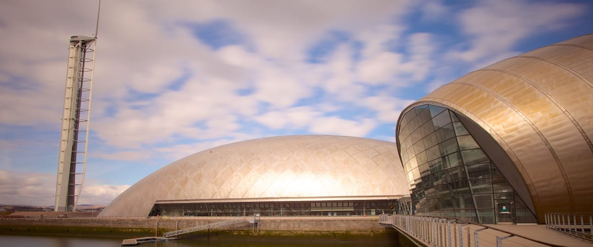 Trung tâm Khoa học Glasgow trong đó bao gồm đường chân trời