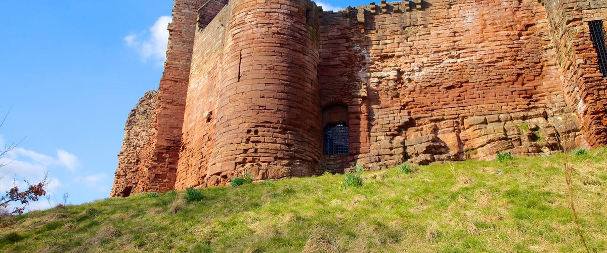 Château de Bothwell mettant en vedette château