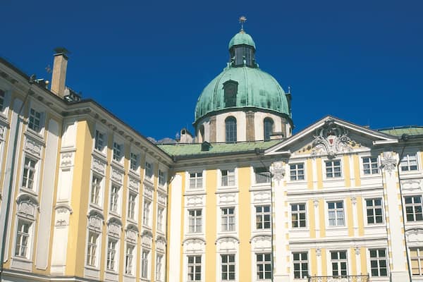 Palais impérial mettant en vedette patrimoine architectural et chùteau