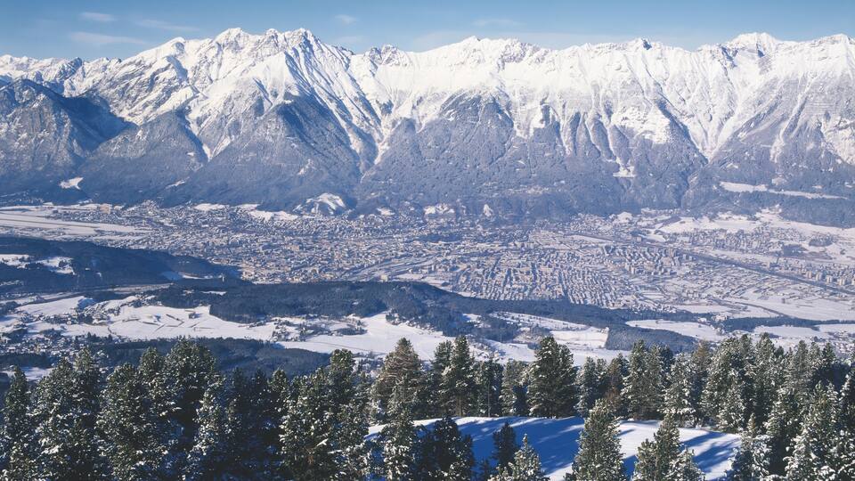 Nordkette mettant en vedette montagnes, paysages et neige