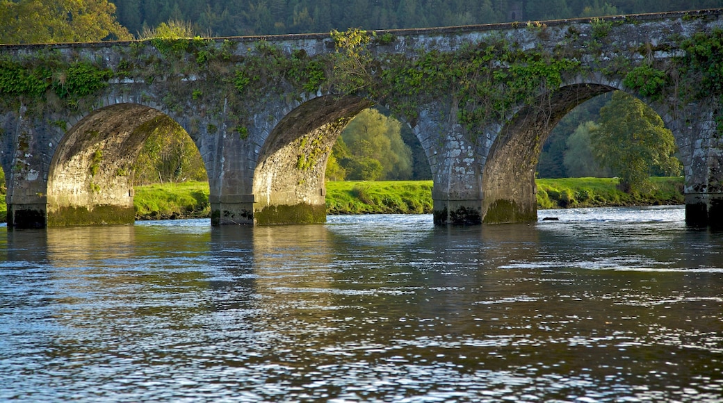 Inistioge showing a river or creek and heritage architecture