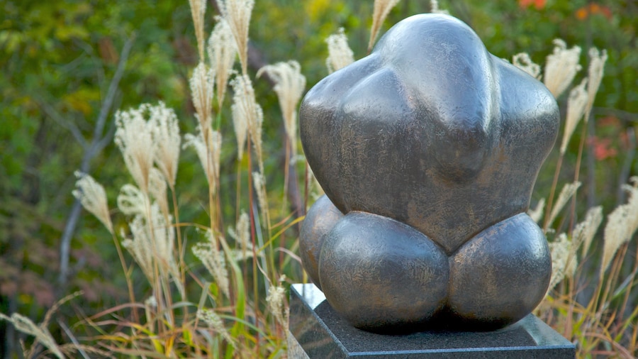 Haslla Art World showing art and a statue or sculpture