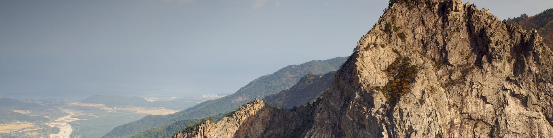Seorak-san National Park featuring a gorge or canyon, landscape views and mountains
