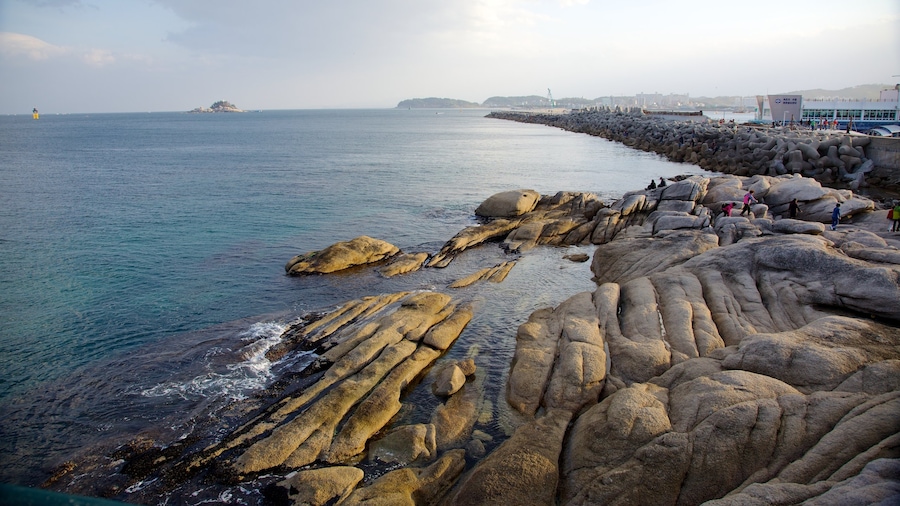 Sokcho showing views, rugged coastline and landscape views