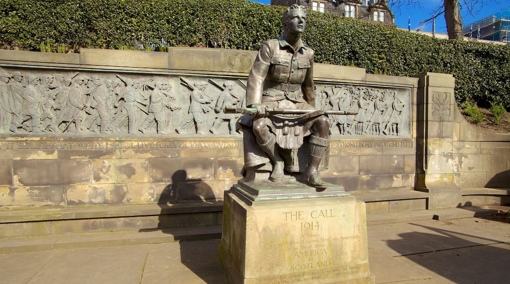 Princes Street Gardens featuring a monument, a statue or sculpture and a memorial