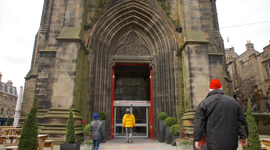 Royal Mile which includes a church or cathedral and heritage architecture