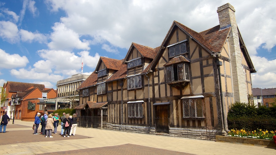 Birmingham bevat een huis, historische architectuur en een klein stadje of dorpje