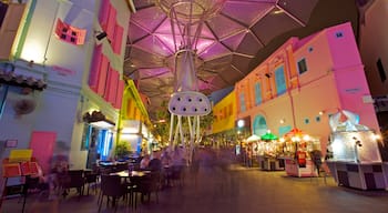 Clarke Quay Mall showing shopping, interior views and modern architecture