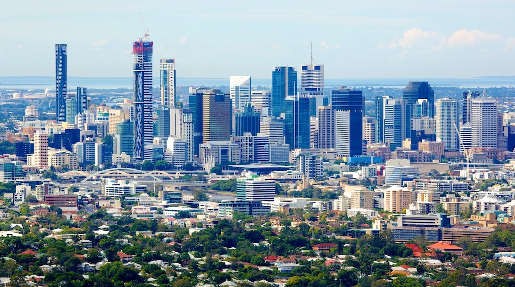 Mt. Coot-Tha which includes skyline, a city and cbd