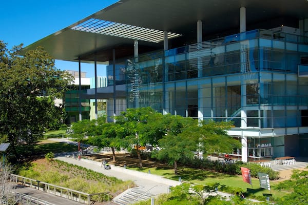 Gallery of Modern Art showing a city