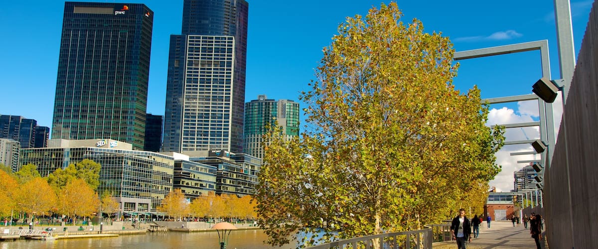 Southbank featuring a skyscraper, cbd and a city