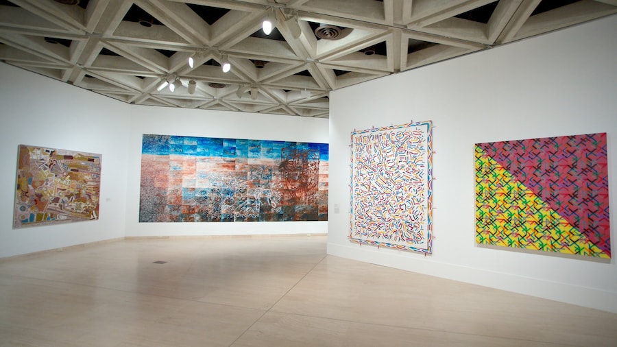 Galerie d\'art d\'Australie-Occidentale mettant en vedette art et vues intérieures