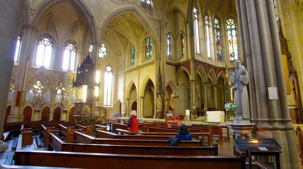 England showing interior views, a church or cathedral and religious aspects