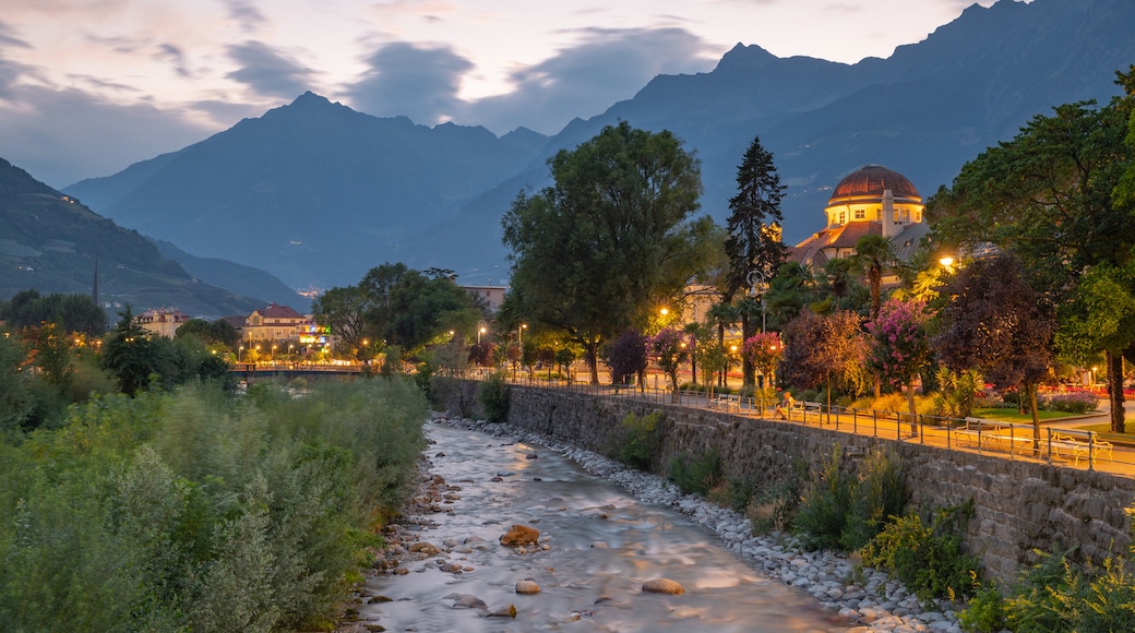 South Tyrol showing tranquil scenes, landscape views and a sunset