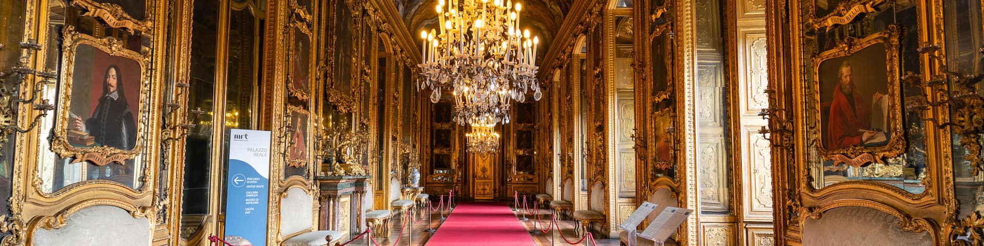 Turin showing heritage elements and interior views