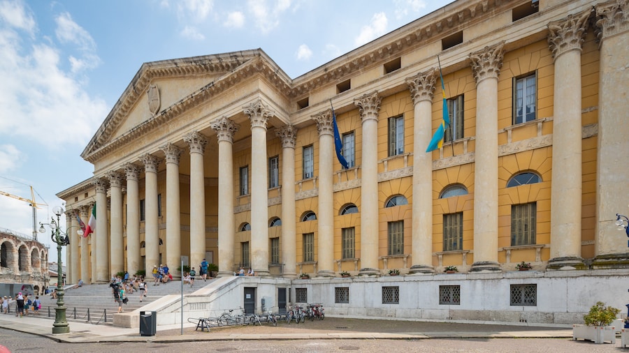 Verona City Hall featuring heritage architecture