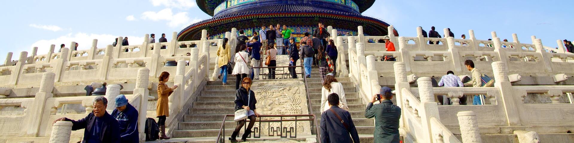 Temple of Heaven showing a city, a temple or place of worship and religious elements