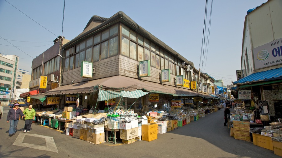 Busan mostrando mercados, una ciudad y escenas cotidianas