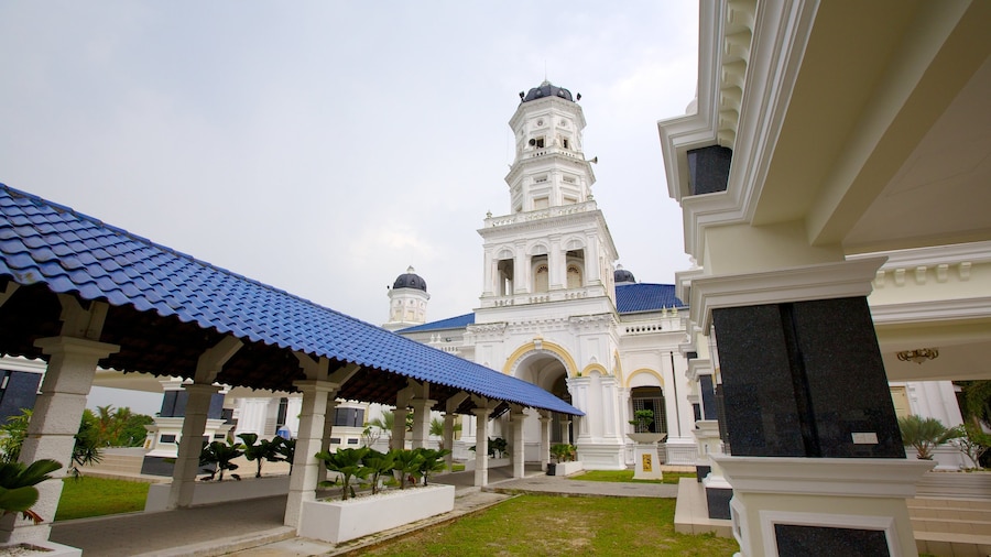 Johor Bahru mostrando uma mesquita e arquitetura de patrimĂŽnio