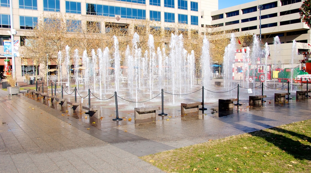 Sea Life Aquarium showing a square or plaza, a fountain and a city