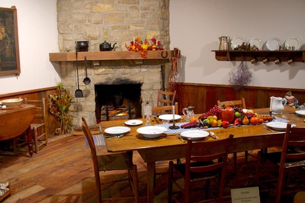 Arabia Steamboat Museum mit einem Innenansichten und Speisen