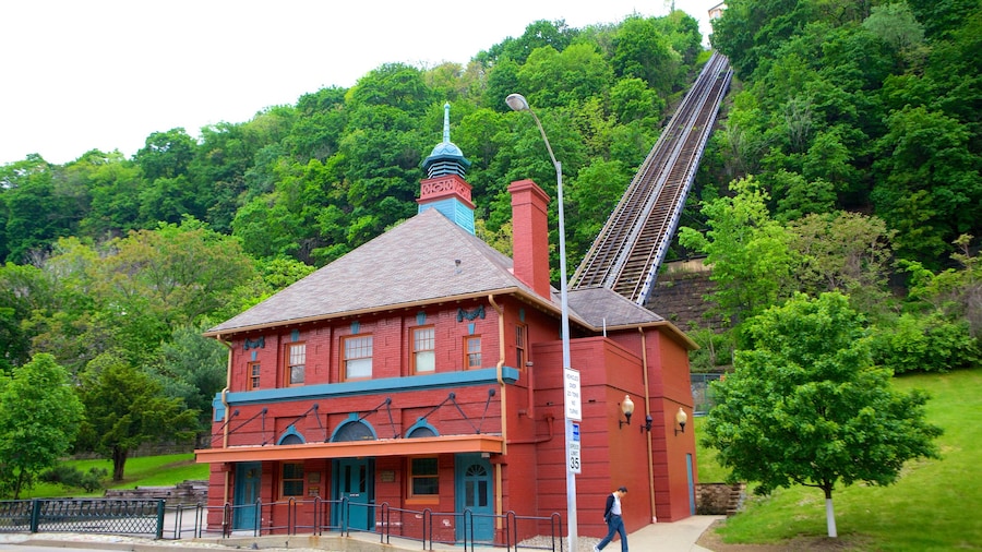 Monongahela Incline which includes a gondola