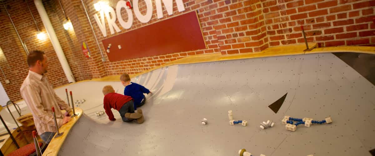 Children\\\'s Museum of Pittsburgh which includes signage and interior views