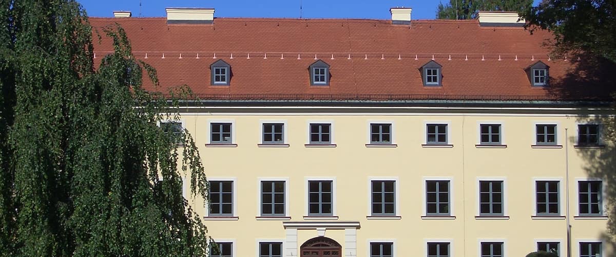 Ismaning featuring a house